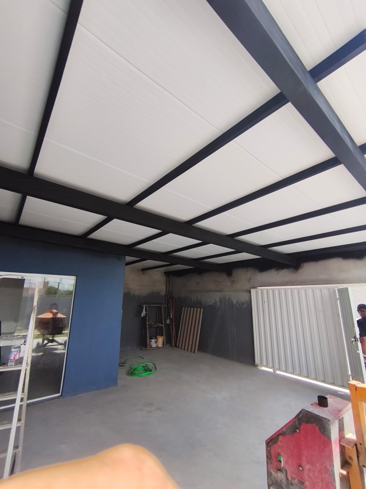 Esturuta Metálica Galvanizada com Telha Térmica